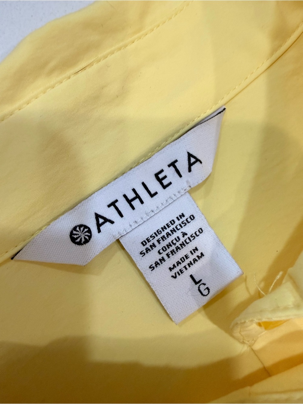 NWT – Athleta Midday Cropped Poplin Shirt – Citron – Large - Picture 6 of 9